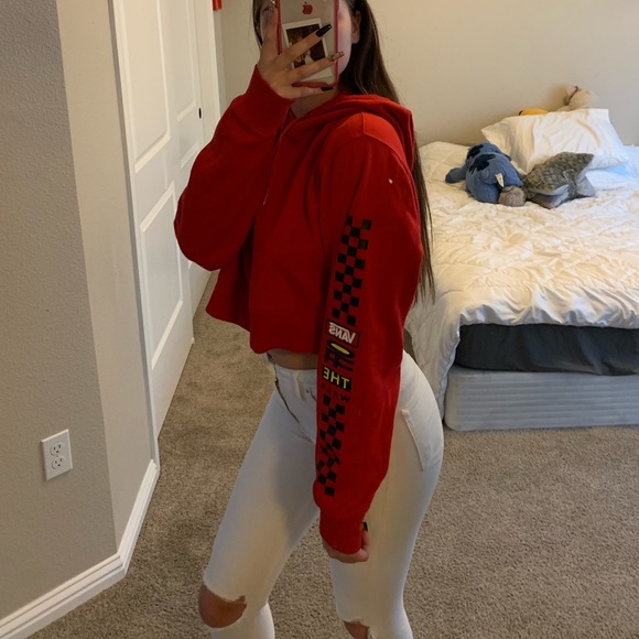 Vans Tops - Vans cropped hoodie